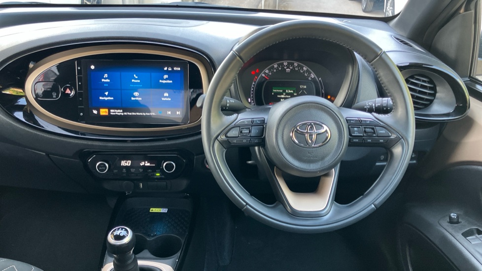 Toyota Aygo X 1.0 VVT-i Exclusive 5dr Petrol Hatchback - Image 10
