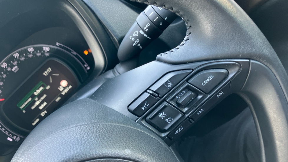 Toyota Aygo X 1.0 VVT-i Exclusive 5dr Petrol Hatchback - Image 33