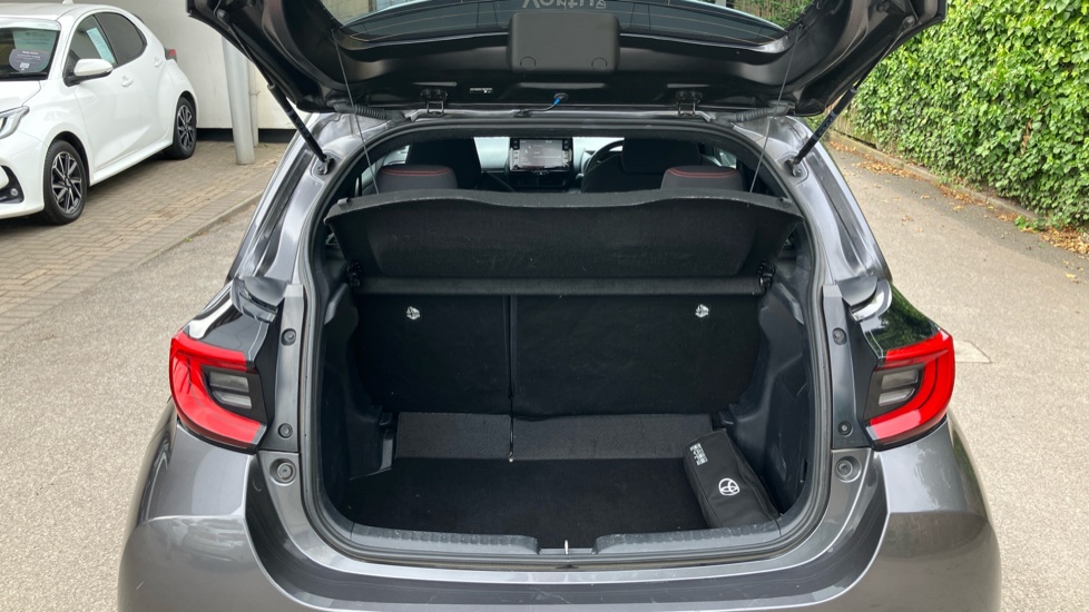 Toyota Yaris 1.5 Hybrid GR Sport 5dr CVT Hybrid Hatchback - Image 13