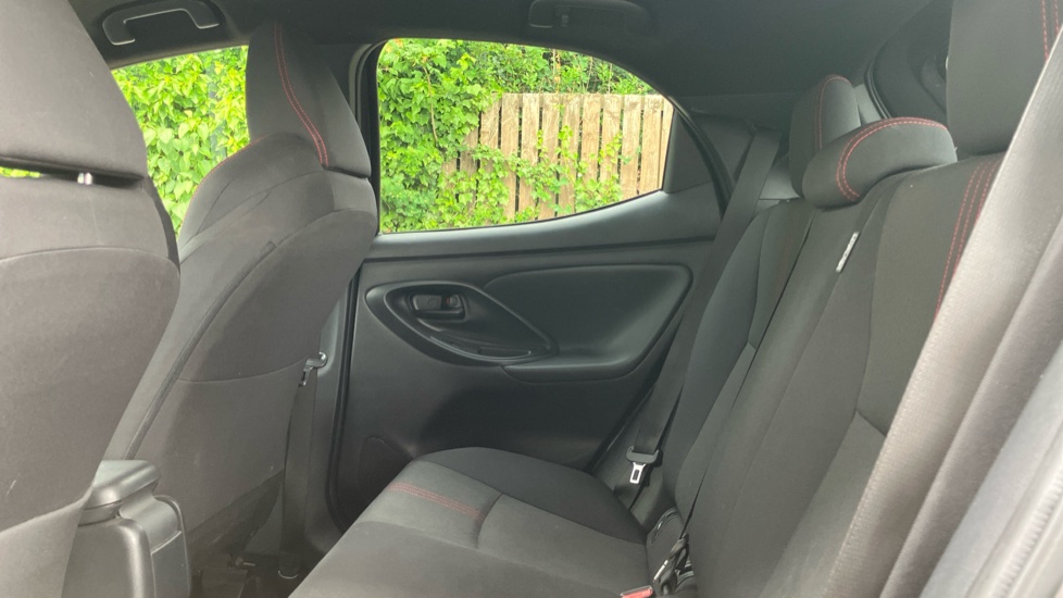 Toyota Yaris 1.5 Hybrid GR Sport 5dr CVT Hybrid Hatchback - Image 15