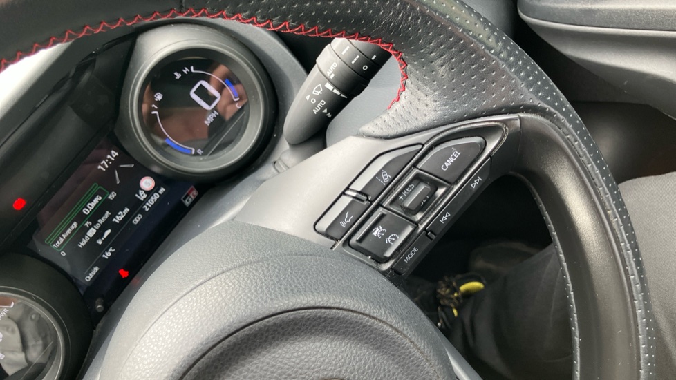 Toyota Yaris 1.5 Hybrid GR Sport 5dr CVT Hybrid Hatchback - Image 33