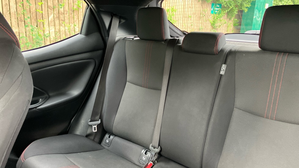 Toyota Yaris 1.5 Hybrid GR Sport 5dr CVT Hybrid Hatchback - Image 35