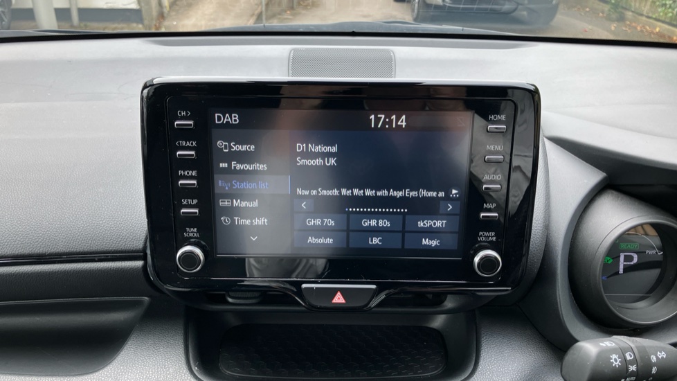 Toyota Yaris 1.5 Hybrid GR Sport 5dr CVT Hybrid Hatchback - Image 40