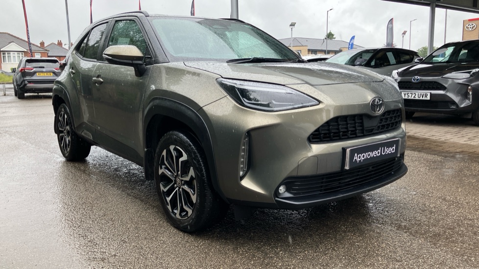 Toyota Yaris Cross 1.5 Hybrid Design 5dr CVT Hybrid Estate - Image 20