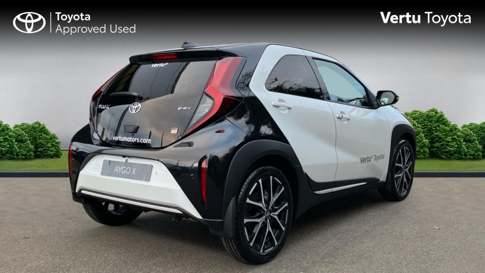 Toyota Aygo X 1.5 Hybrid GR Sport 5dr CVT Hybrid Hatchback - Image 2