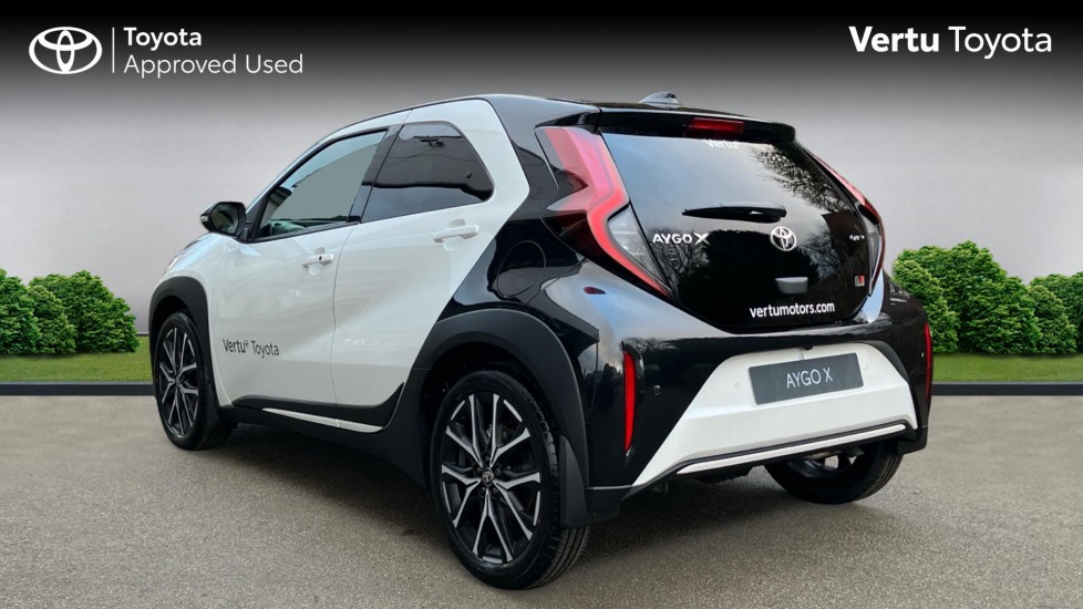 Toyota Aygo X 1.5 Hybrid GR Sport 5dr CVT Hybrid Hatchback - Image 4