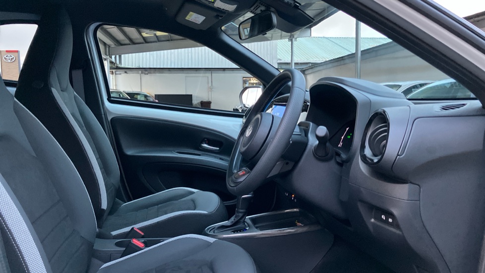 Toyota Aygo X 1.5 Hybrid GR Sport 5dr CVT Hybrid Hatchback - Image 11