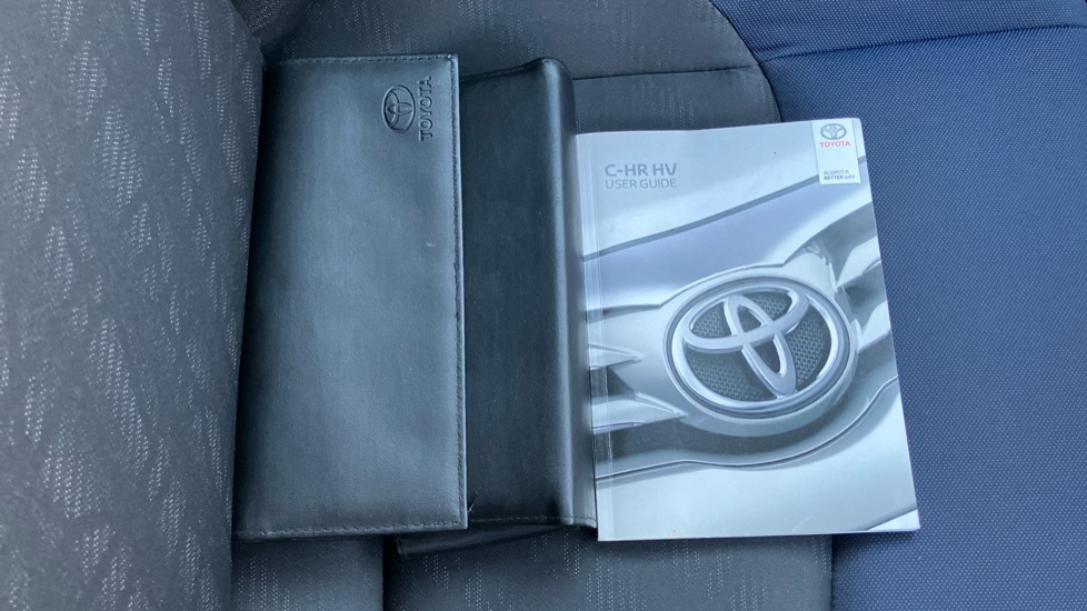 Toyota C-HR 1.8 Hybrid Dynamic 5dr CVT Hybrid Hatchback - Image 27
