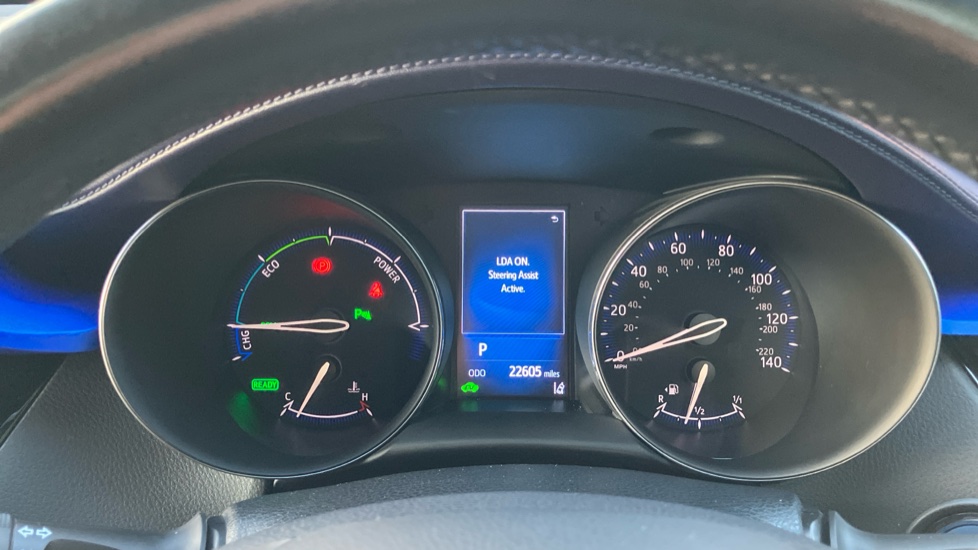 Toyota C-HR 1.8 Hybrid Dynamic 5dr CVT Hybrid Hatchback - Image 45