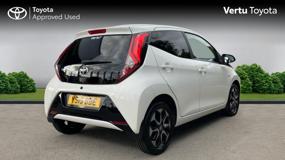 Toyota Aygo 1.0 VVT-i X-Plore 5dr Petrol Hatchback - Image 2
