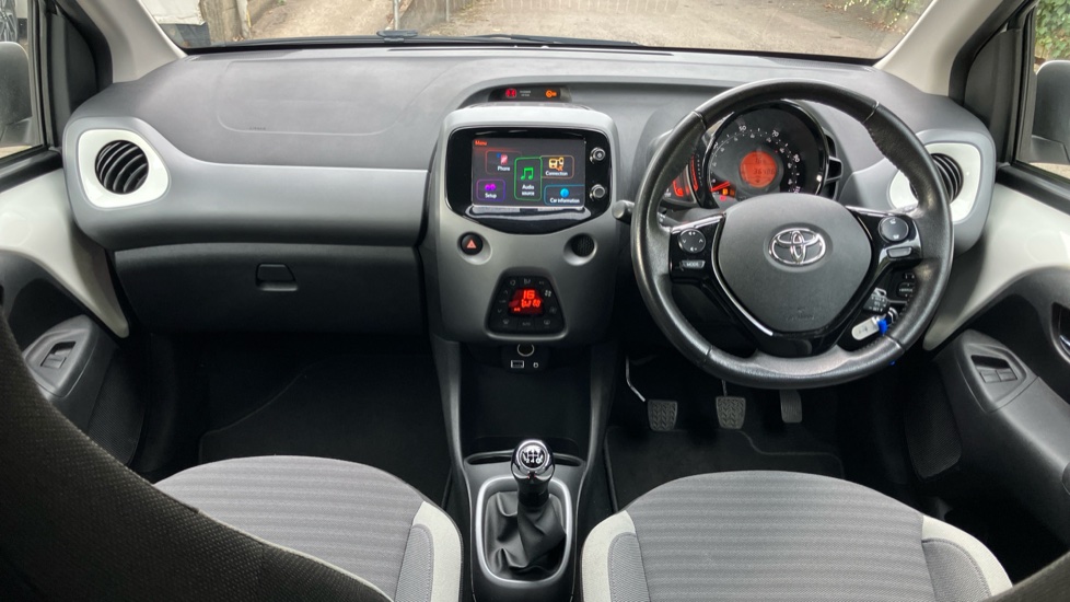 Toyota Aygo 1.0 VVT-i X-Plore 5dr Petrol Hatchback - Image 6