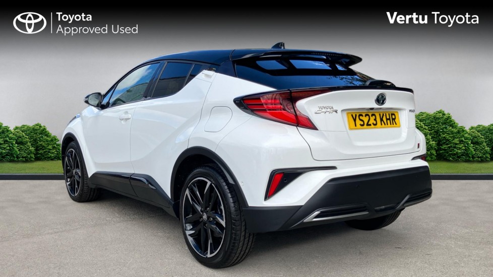 Toyota C-HR 1.8 Hybrid GR Sport 5dr CVT Hybrid Hatchback - Image 4