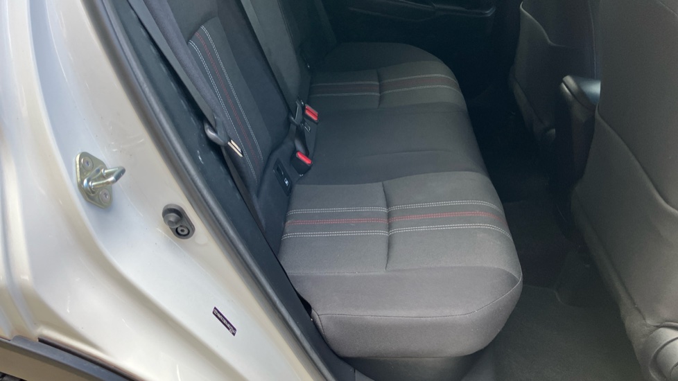 Toyota C-HR 1.8 Hybrid GR Sport 5dr CVT Hybrid Hatchback - Image 14