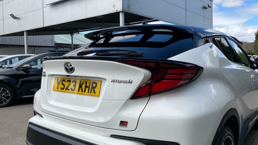 Toyota C-HR 1.8 Hybrid GR Sport 5dr CVT Hybrid Hatchback - Image 21