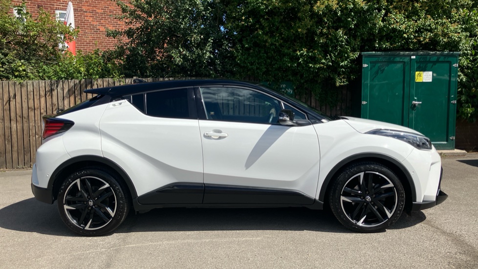 Toyota C-HR 1.8 Hybrid GR Sport 5dr CVT Hybrid Hatchback - Image 23