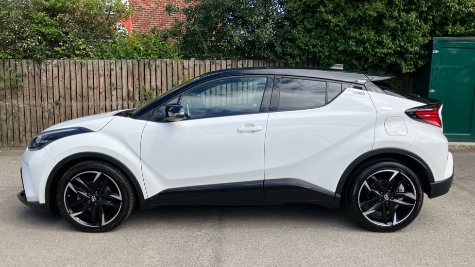 Toyota C-HR 1.8 Hybrid GR Sport 5dr CVT Hybrid Hatchback - Image 24