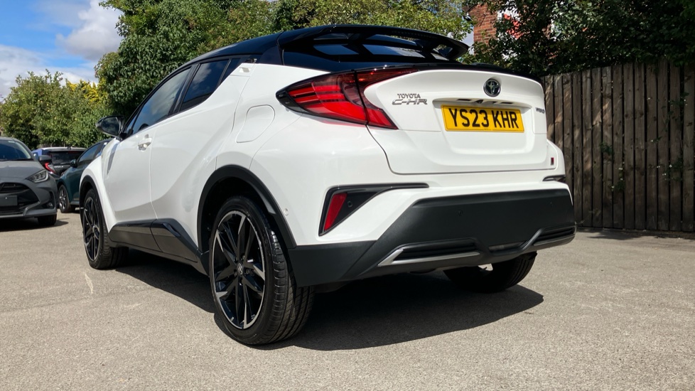 Toyota C-HR 1.8 Hybrid GR Sport 5dr CVT Hybrid Hatchback - Image 32