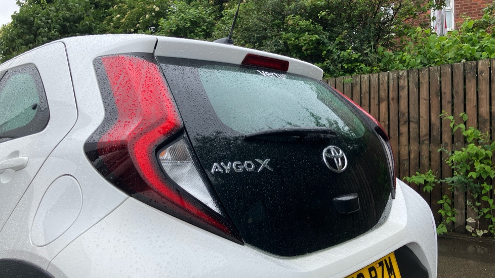 Toyota Aygo X 1.0 VVT-i Pure 5dr Petrol Hatchback - Image 36