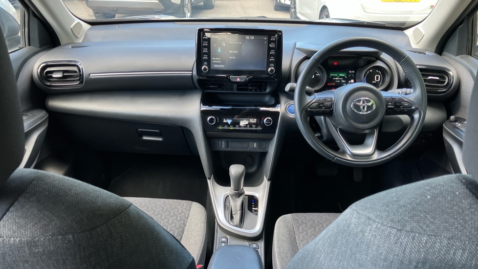 Toyota Yaris Cross 1.5 Hybrid Icon 5dr CVT Hybrid Estate - Image 6