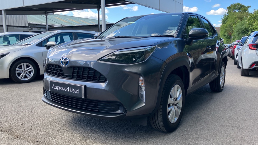 Toyota Yaris Cross 1.5 Hybrid Icon 5dr CVT Hybrid Estate - Image 20