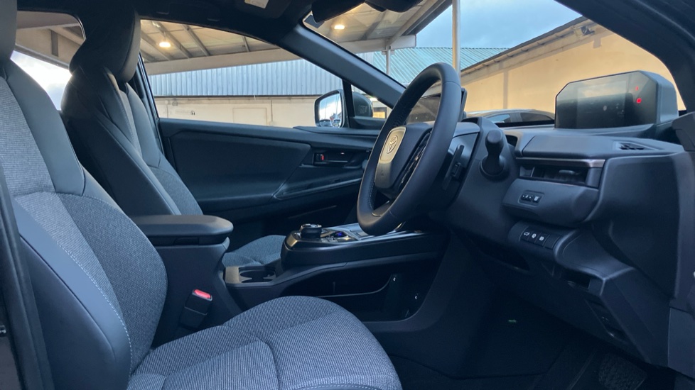 Toyota bZ4X 165kW Design 73kWh 5dr Auto Electric Hatchback - Image 11