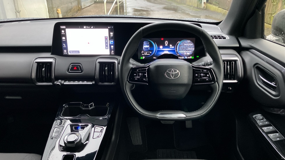 Toyota Urbancruiser 128kW Design 61kWh 5dr Auto Electric Estate - Image 6