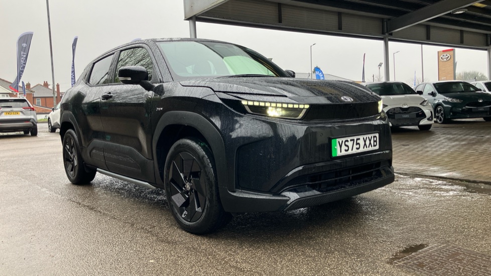 Toyota Urbancruiser 128kW Design 61kWh 5dr Auto Electric Estate - Image 28
