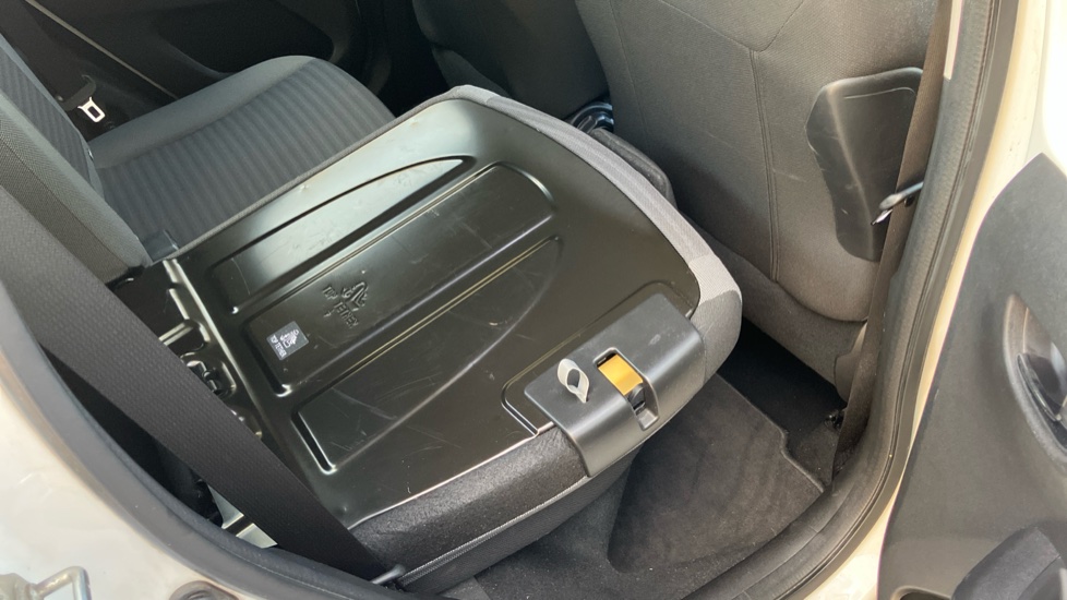 Toyota Aygo 1.0 VVT-i X-Play 5dr Petrol Hatchback - Image 18