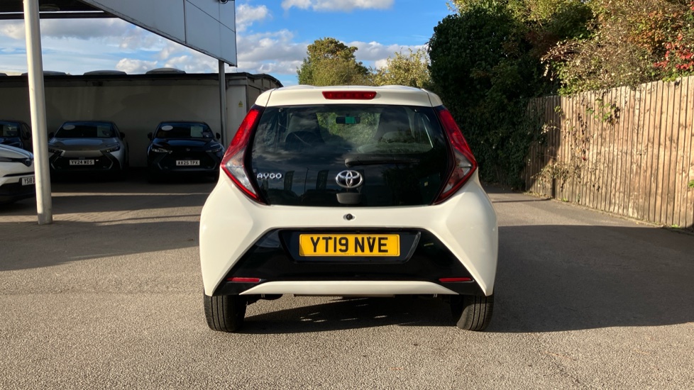 Toyota Aygo 1.0 VVT-i X-Play 5dr Petrol Hatchback - Image 26
