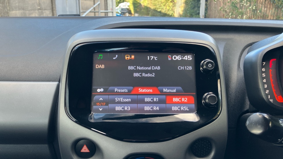 Toyota Aygo 1.0 VVT-i X-Play 5dr Petrol Hatchback - Image 39