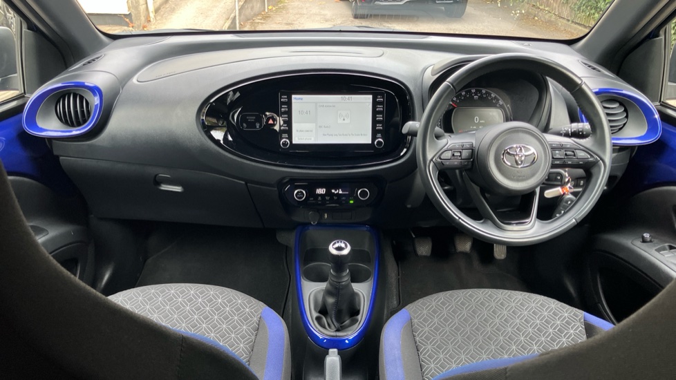 Toyota Aygo X 1.0 VVT-i Edge 5dr Petrol Hatchback - Image 6