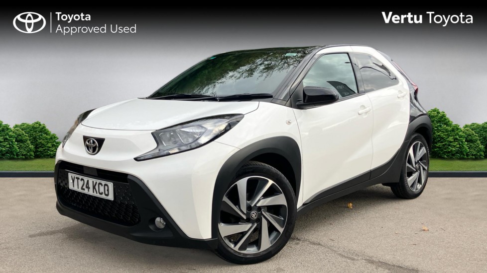 Toyota Aygo X 1.0 VVT-i Edge 5dr Petrol Hatchback - Image 3