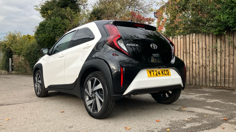 Toyota Aygo X 1.0 VVT-i Edge 5dr Petrol Hatchback - Image 31