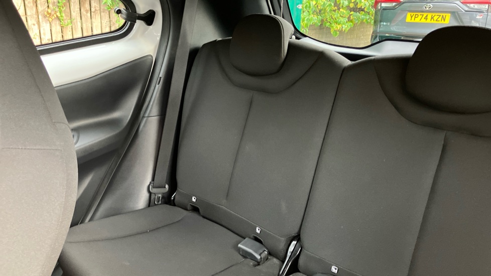 Toyota Aygo X 1.0 VVT-i Edge 5dr Petrol Hatchback - Image 36