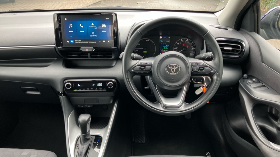 Toyota Yaris 1.5 Hybrid Icon 5dr CVT Hybrid Hatchback - Image 7