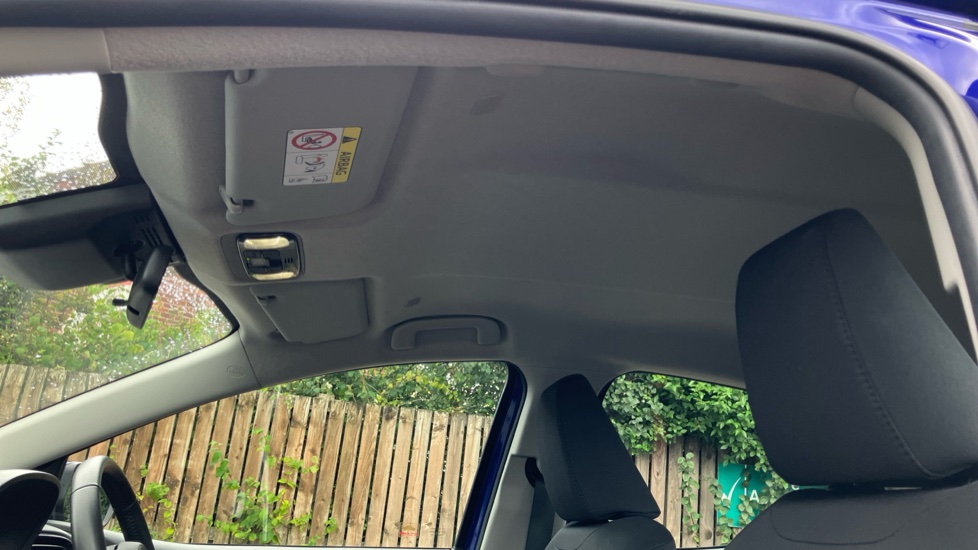 Toyota Yaris 1.5 Hybrid Icon 5dr CVT Hybrid Hatchback - Image 19
