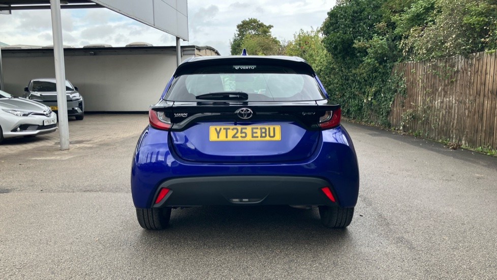 Toyota Yaris 1.5 Hybrid Icon 5dr CVT Hybrid Hatchback - Image 26