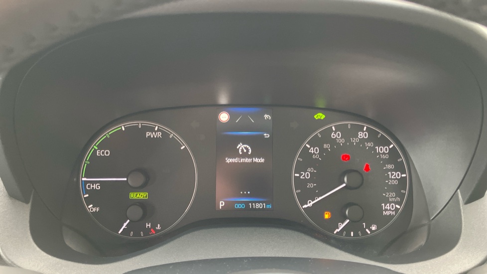 Toyota Yaris 1.5 Hybrid Icon 5dr CVT Hybrid Hatchback - Image 44