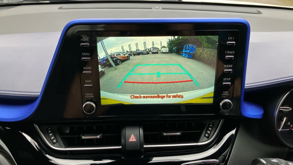 Toyota C-HR 1.8 Hybrid Dynamic 5dr CVT Hybrid Hatchback - Image 43