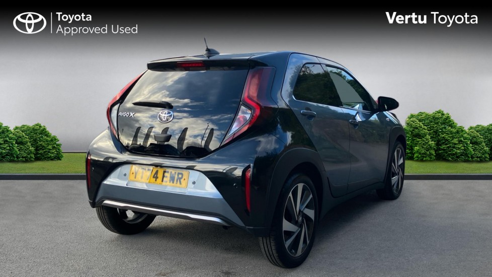 Toyota Aygo X 1.0 VVT-i Exclusive 5dr Auto Petrol Hatchback - Image 2