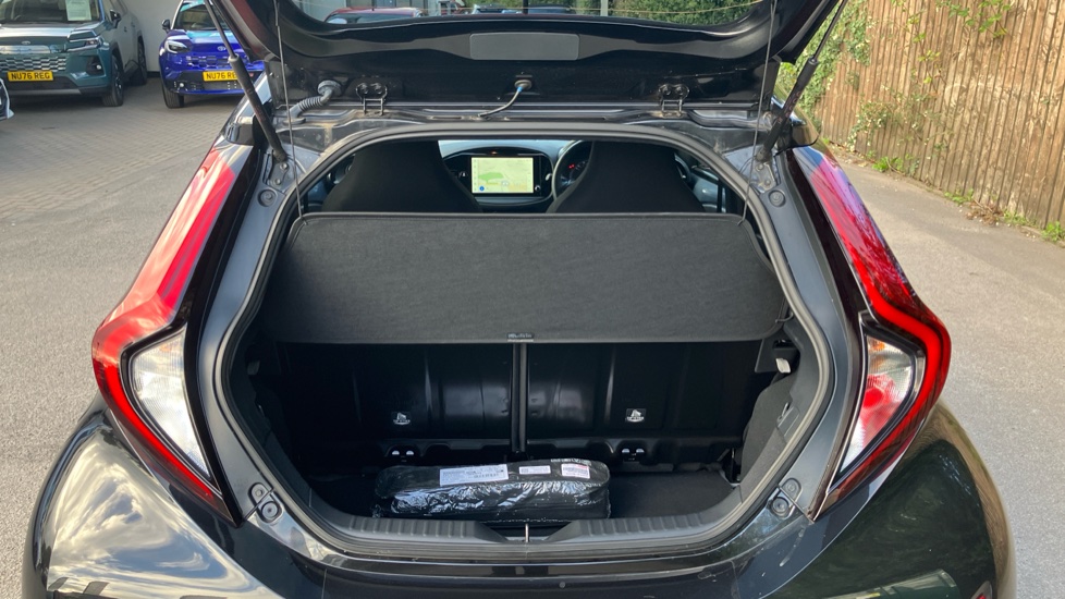 Toyota Aygo X 1.0 VVT-i Exclusive 5dr Auto Petrol Hatchback - Image 13