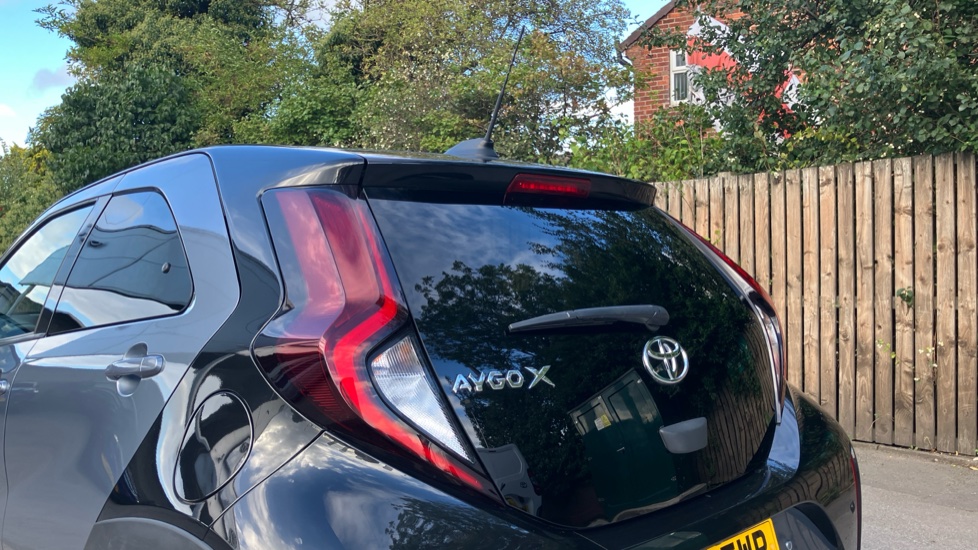 Toyota Aygo X 1.0 VVT-i Exclusive 5dr Auto Petrol Hatchback - Image 21