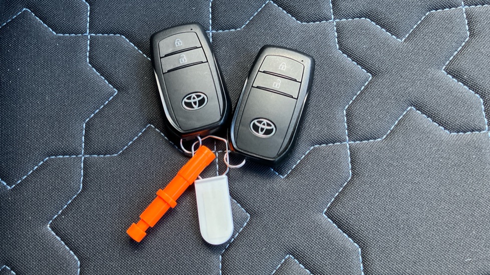 Toyota Aygo X 1.0 VVT-i Exclusive 5dr Auto Petrol Hatchback - Image 28