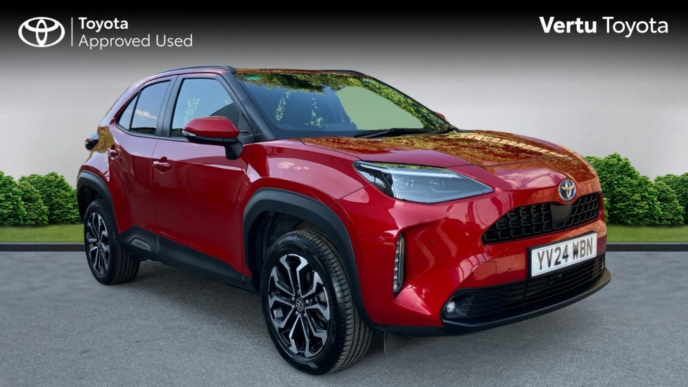 Toyota Yaris Cross 1.5 Hybrid Design 5dr CVT Hybrid Estate - Image 1