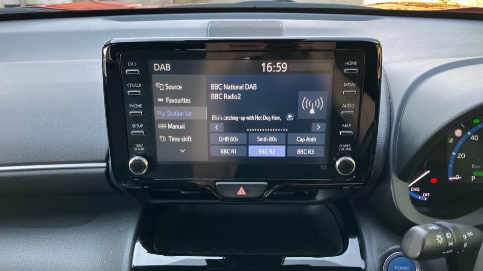 Toyota Yaris Cross 1.5 Hybrid Design 5dr CVT Hybrid Estate - Image 42