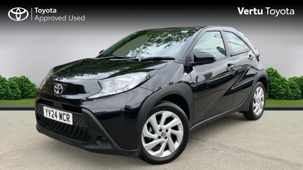 Toyota Aygo X 1.0 VVT-i Pure 5dr Petrol Hatchback - Image 3