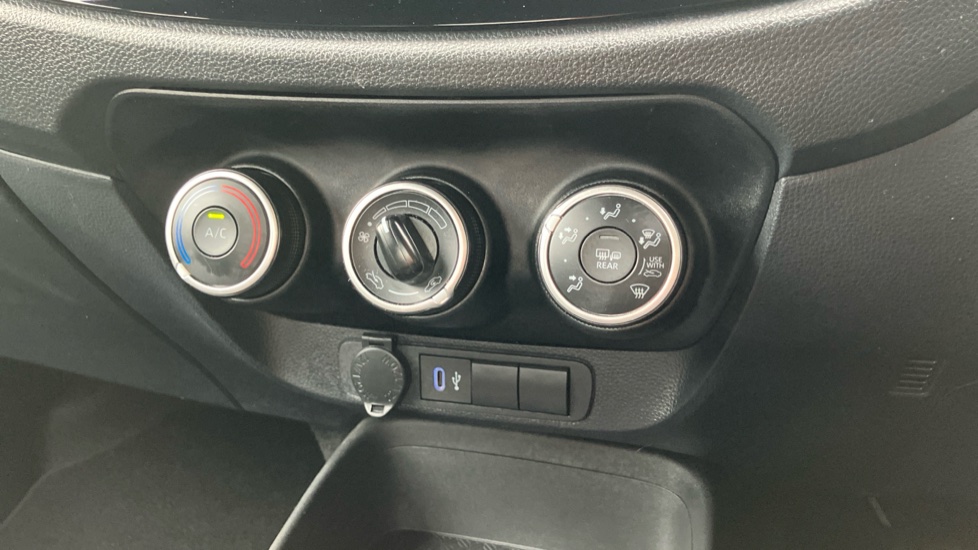 Toyota Aygo X 1.0 VVT-i Pure 5dr Petrol Hatchback - Image 34