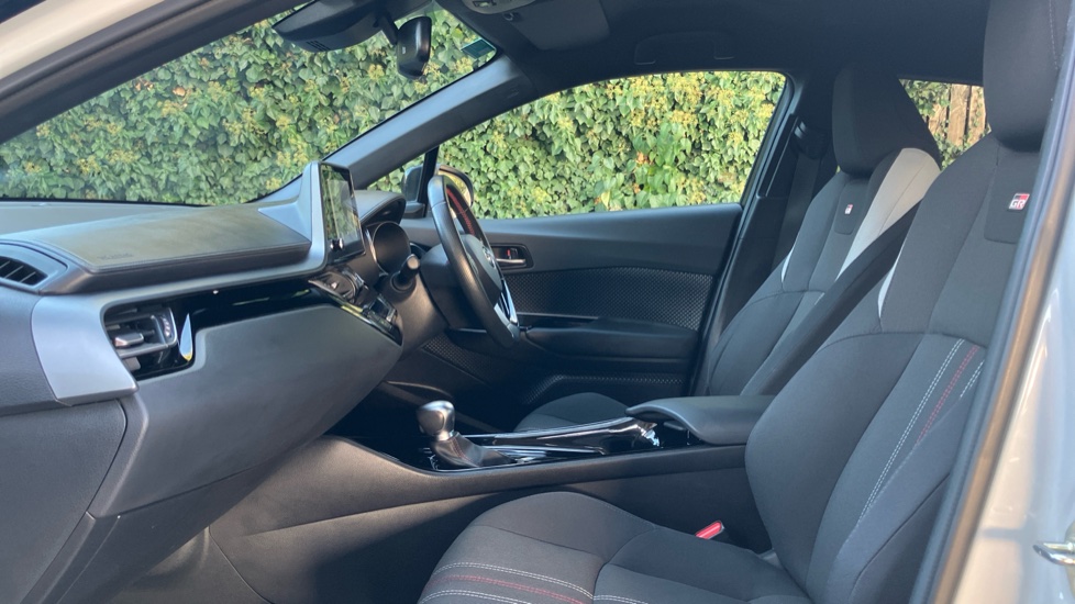 Toyota C-HR 2.0 Hybrid GR Sport 5dr CVT Hybrid Hatchback - Image 5
