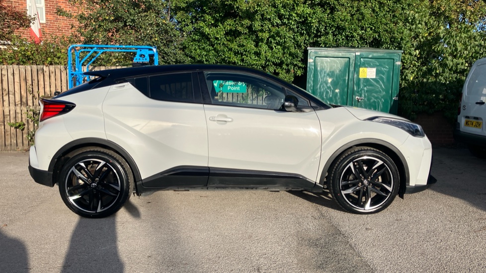 Toyota C-HR 2.0 Hybrid GR Sport 5dr CVT Hybrid Hatchback - Image 23