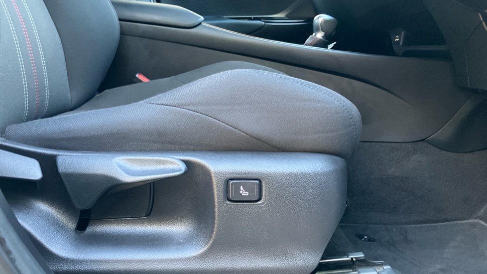 Toyota C-HR 2.0 Hybrid GR Sport 5dr CVT Hybrid Hatchback - Image 30